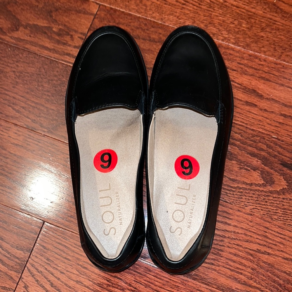 SOUL Naturalizer flats